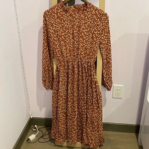 Red disty floral A-line dress!! Brand new! Excellent condition!
